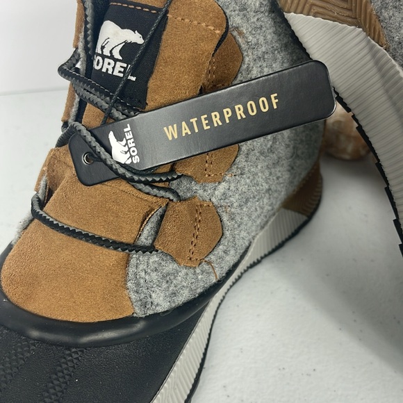 Sorel
OUT 'N ABOUT III CLASSIC Women
Taffy (Sz 7.5) Color Camel NWT - Picture 6 of 11